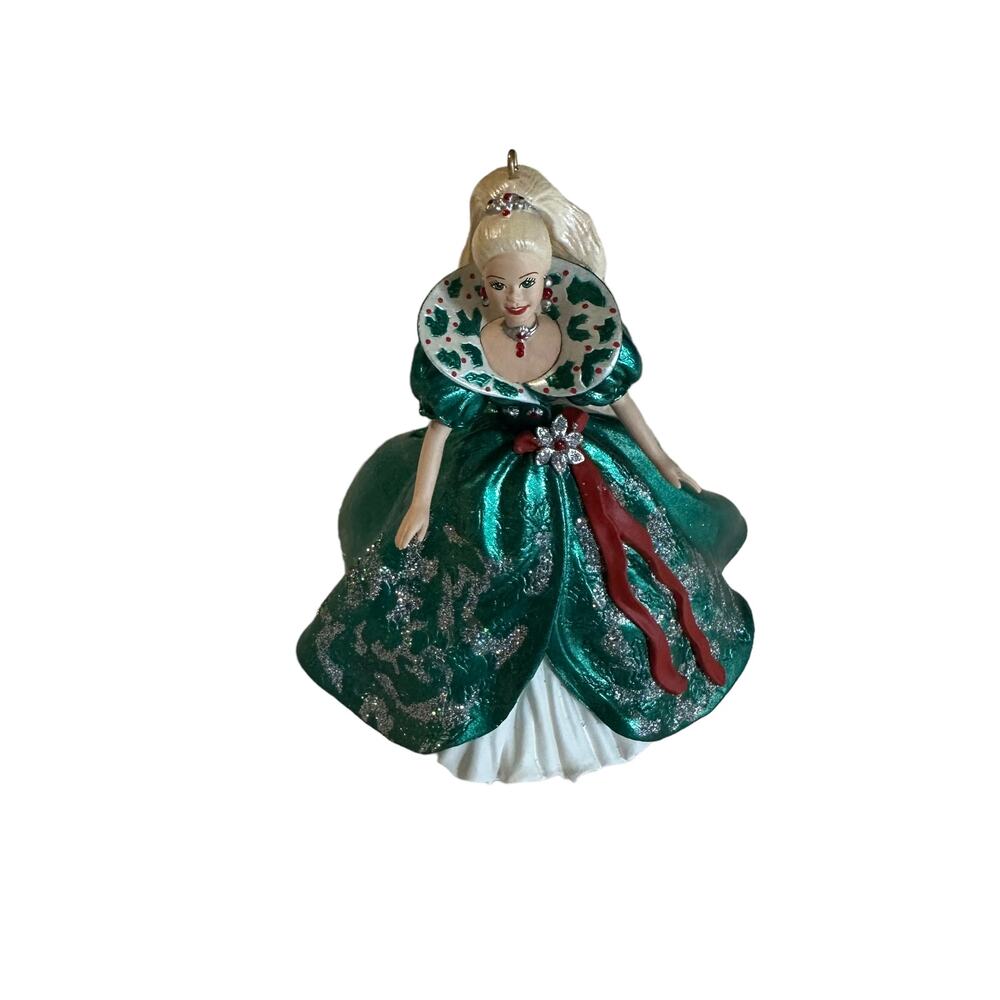 Hallmark Holiday Barbie Keepsake Ornament 1995
